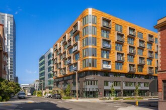 Shoresmith in Seattle, WA - Foto de edificio - Building Photo