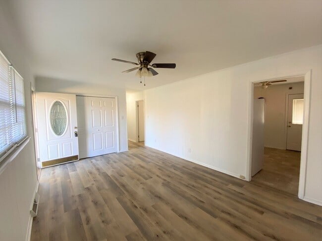 2225 Combs St in Burlington, NC - Building Photo - Building Photo