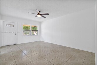 535 NW 18th St in Fort Lauderdale, FL - Building Photo - Building Photo