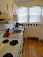 402 Highland Ave, Unit 32 in Somerville, MA - Foto de edificio - Building Photo