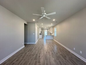 205 Lindsey Ln in Whitehouse, TX - Building Photo - Building Photo