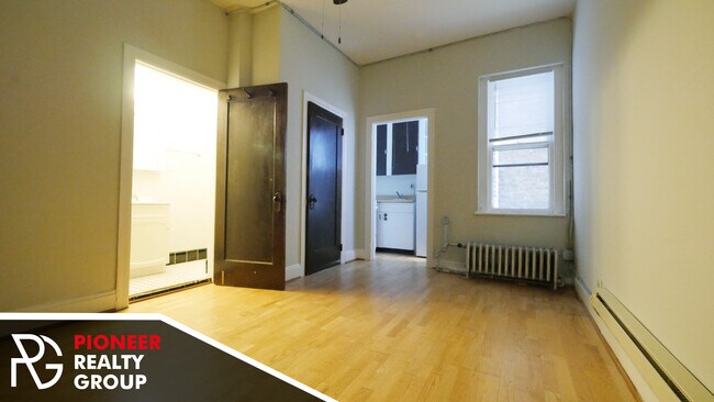 4635 N Paulina St, Unit 108 in Chicago, IL - Building Photo - Building Photo