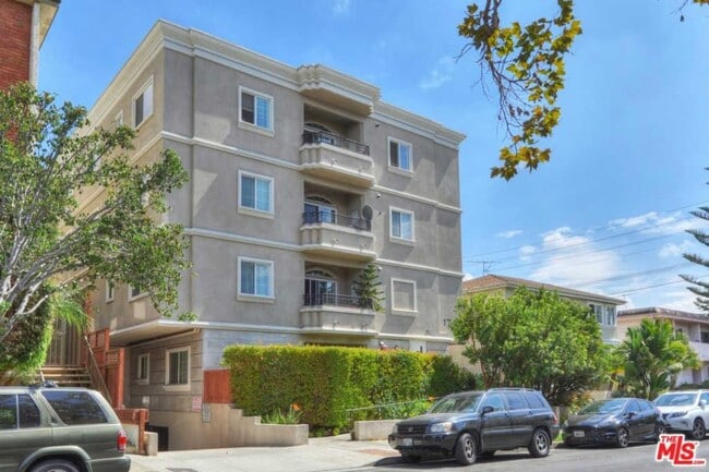 property at 1742 Federal Ave
