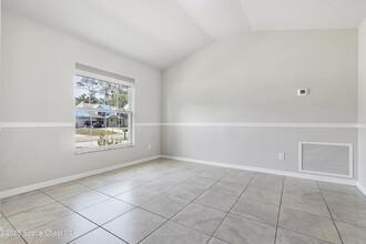 559 Rembrandt St SE in Palm Bay, FL - Building Photo - Building Photo