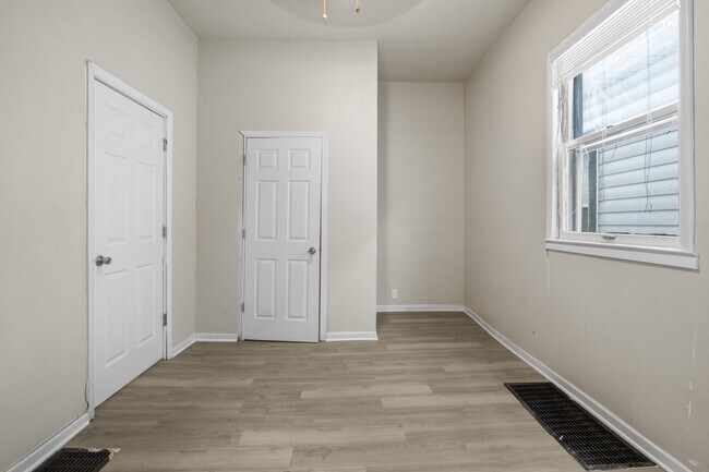 1211 W 30th St in Indianapolis, IN - Building Photo - Building Photo