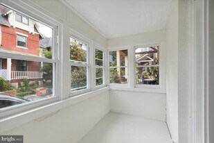 3205 Winter St in Philadelphia, PA - Building Photo