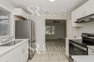 1962 Chenango Ave in Clearwater, FL - Building Photo - Building Photo