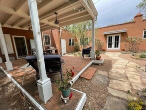 1201 Escalante St in Santa Fe, NM - Building Photo - Building Photo