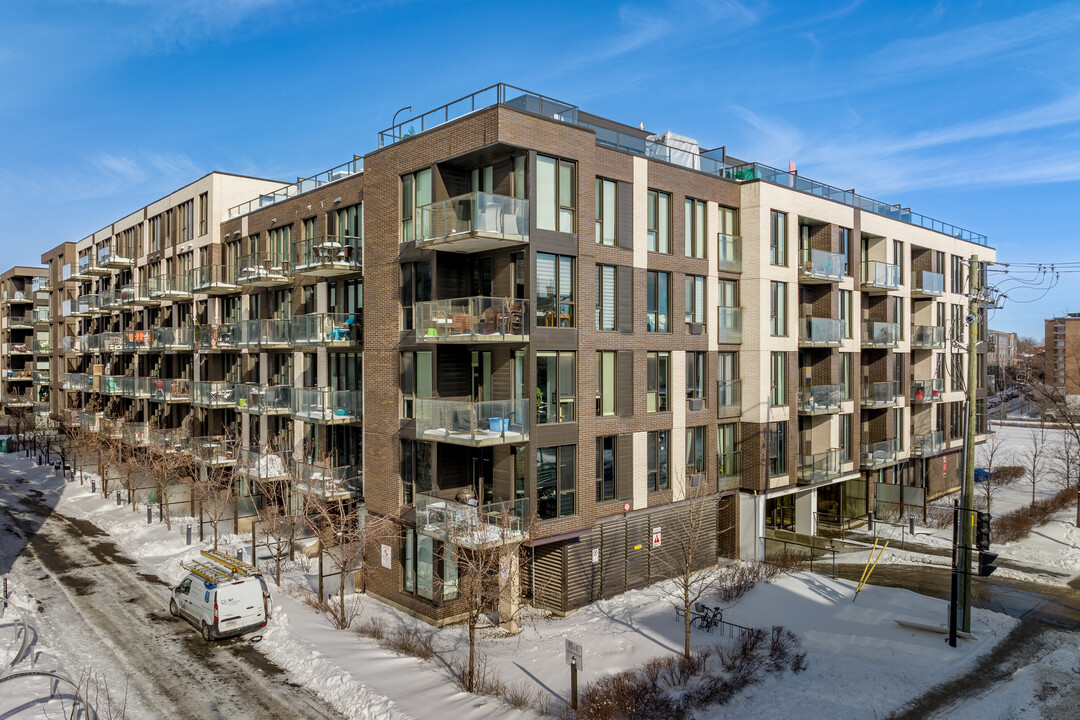 Castelnau Phase 2 in Montréal, QC - Building Photo