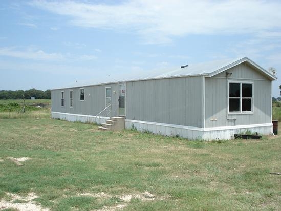 Lincoln Dr in Stephenville, TX - Building Photo