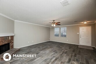 1421 Anna Lea Ln in Burleson, TX - Building Photo - Building Photo