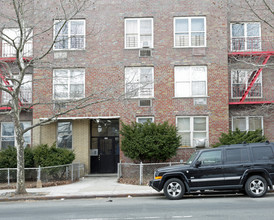 4303 Baychester Ave in Bronx, NY - Building Photo - Building Photo