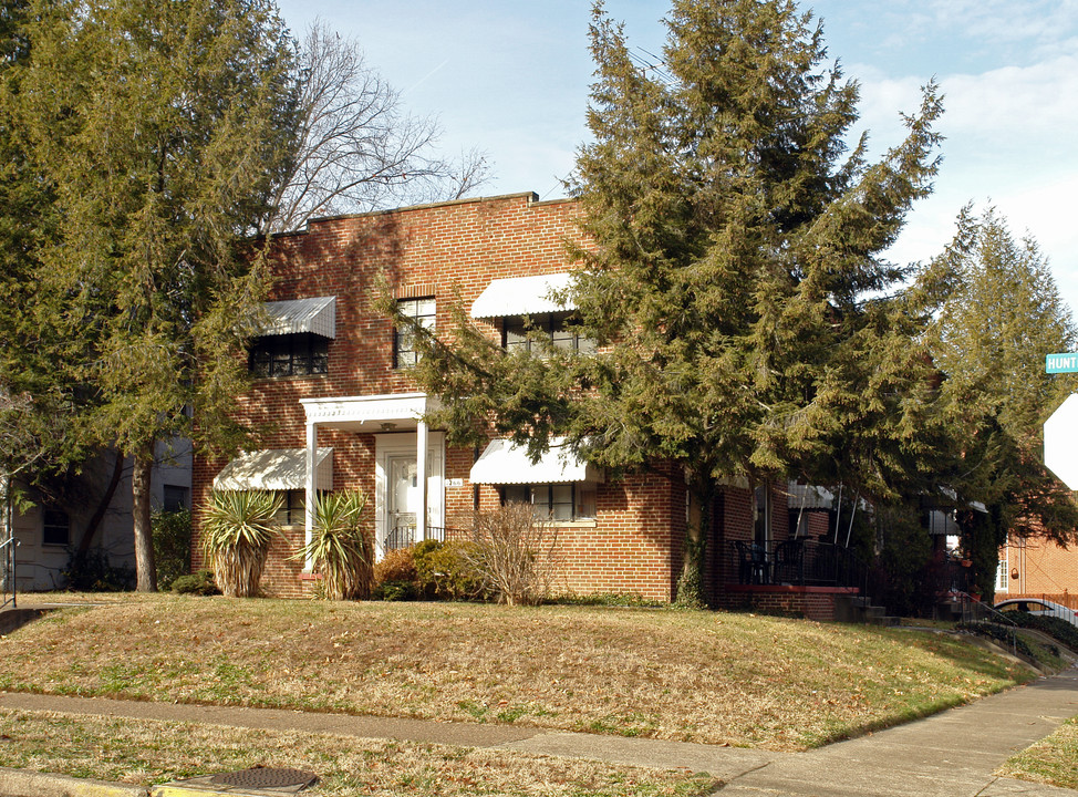 1266 Huntington Ave in Huntington, WV - Building Photo