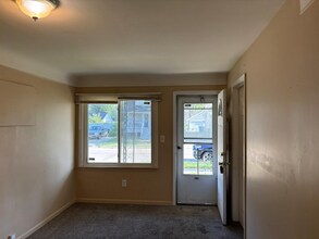 7535 Toepfer Rd in Warren, MI - Building Photo - Building Photo