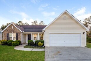 656 Penstock Path in Hampton, GA - Building Photo