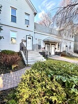 26 Sterling Pl, Unit 4 in Edgewater, NJ - Building Photo