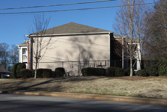 St. Phillip Villas in Griffin, GA - Foto de edificio - Building Photo