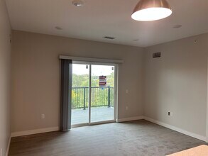 The Jade on Tremont in Davenport, IA - Foto de edificio - Building Photo