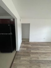 2651 NW 13th St in Miami, FL - Building Photo - Building Photo
