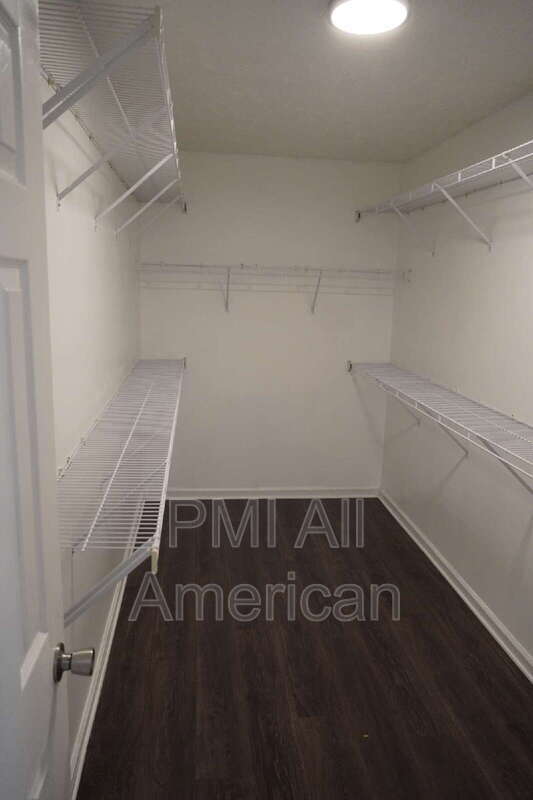 1142 Blankshire Rd in Fayetteville, NC - Building Photo - Building Photo