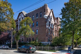 The Towers in Beechhurst, NY - Building Photo - Building Photo