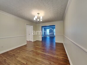 3742 Fryeburg Ln in Snellville, GA - Foto de edificio - Building Photo