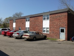 Ashlawn Apartments in Norfolk, VA - Building Photo - Building Photo