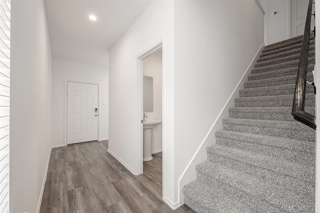 property at 5619 Vintage Oakmont Dr