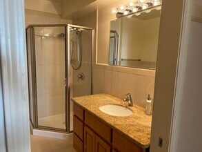 681 40th Ave, Unit Furnished 4 bedrooms 3 baths 2nd Floor flat in San Francisco, CA - Building Photo - Building Photo