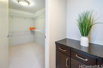 1189 Waimanu St in Honolulu, HI - Building Photo - Building Photo