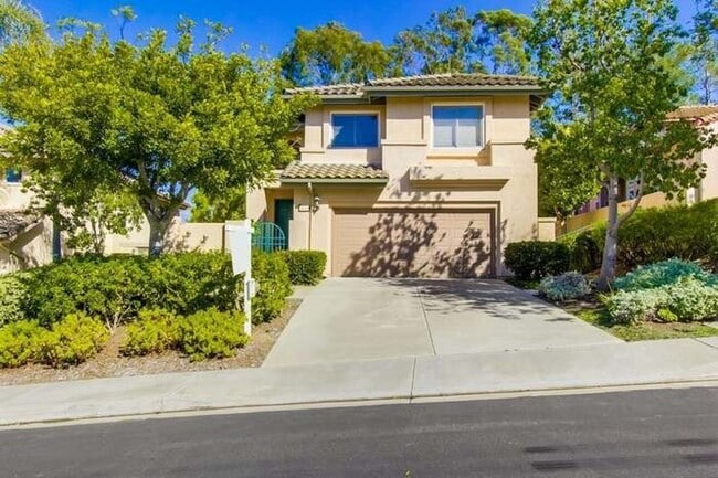 3676 Camino Bajada