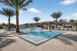 RISE at Glen Kernan Park in Jacksonville, FL - Building Photo