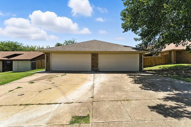 6905 W Cleburne Rd in Fort Worth, TX - Building Photo - Building Photo