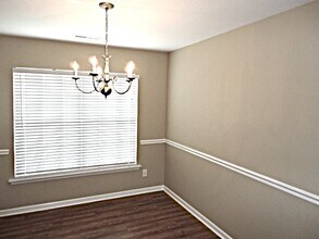 836 Willow Bay Dr in Fuquay Varina, NC - Building Photo - Building Photo
