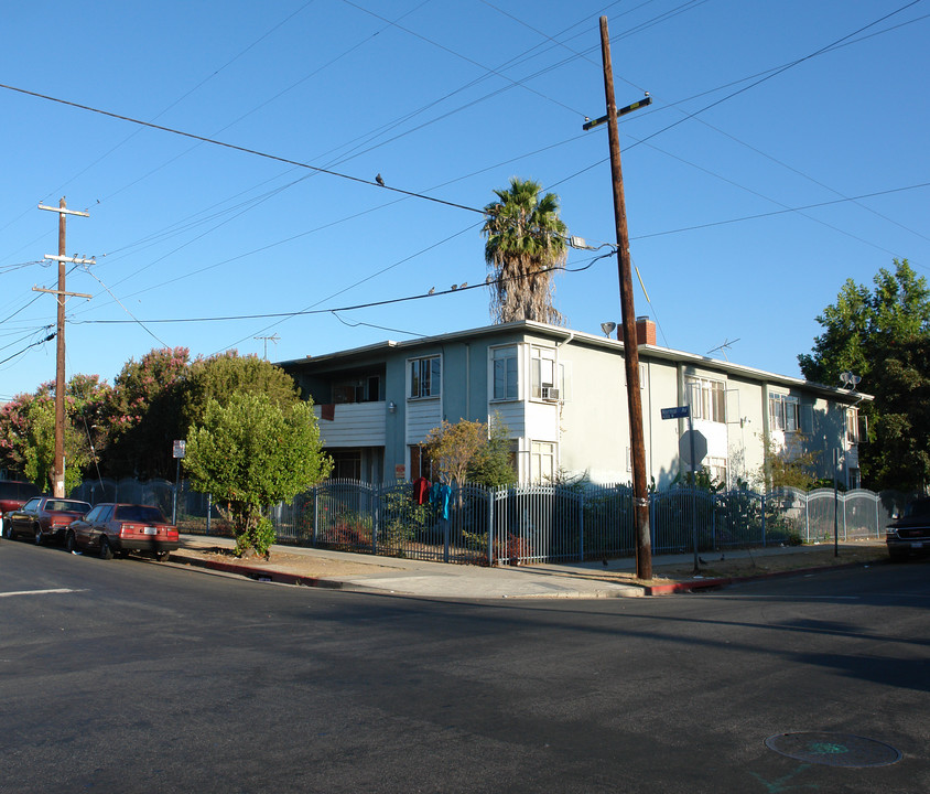 4303-4305 Normal Ave in Los Angeles, CA - Building Photo