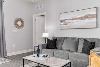 7825 Somersworth Dr, Unit SI ID1502697P in Kissimmee, FL - Building Photo - Building Photo