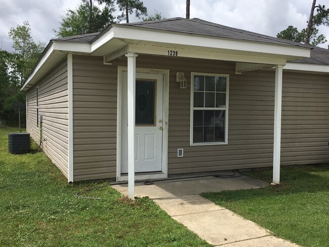 property at 1231 37th St