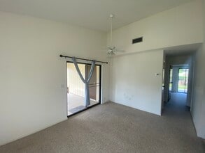 5 Bogey Cir in New Smyrna Beach, FL - Building Photo - Building Photo