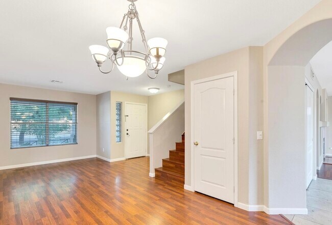 3913 E Monona Dr in Phoenix, AZ - Building Photo - Building Photo