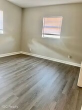 1896 40th Ave in Vero Beach, FL - Foto de edificio - Building Photo