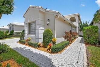 6502 Brava Way in Boca Raton, FL - Building Photo - Building Photo