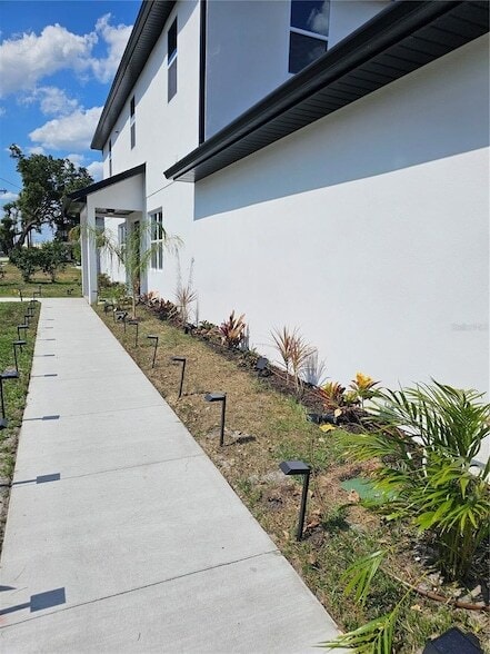 2075 Jewell Ave in Winter Park, FL - Building Photo - Building Photo