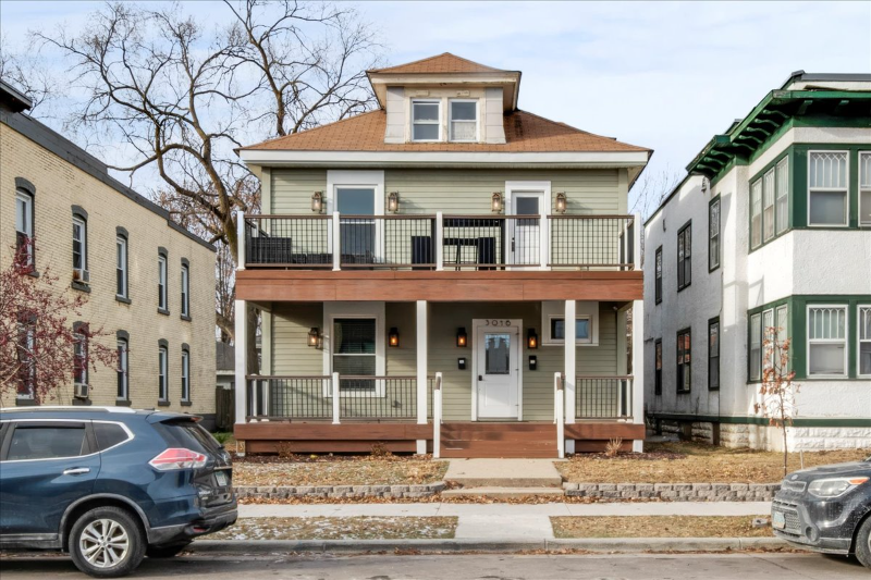 3016 Bryant Ave S in Minneapolis, MN - Building Photo