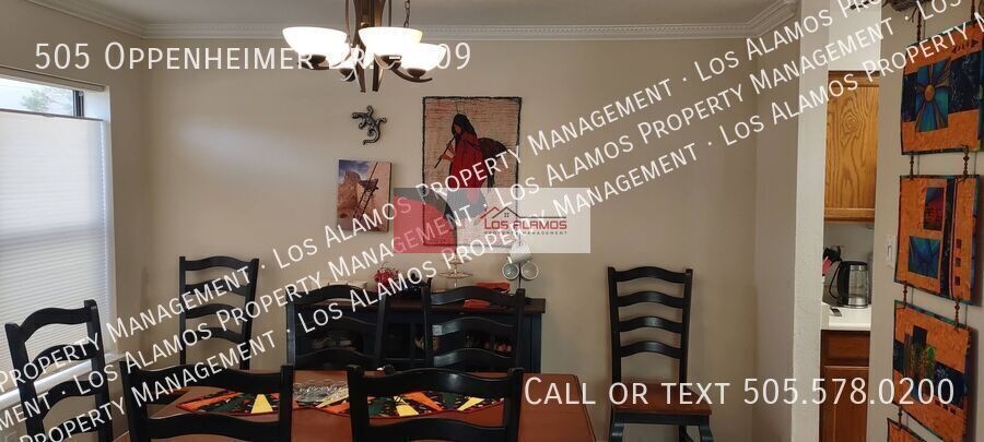 505 Oppenheimer Dr in Los Alamos, NM - Building Photo