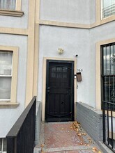 560 Fountain Ave in Brooklyn, NY - Foto de edificio - Building Photo