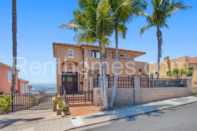 2940 Columbia St in San Diego, CA - Building Photo - Building Photo
