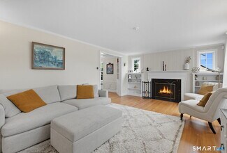 104 Bentwood Rd in West Hartford, CT - Building Photo - Building Photo