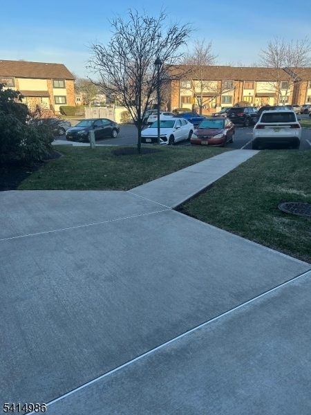 606 Robin Rd in Hillsborough Township, NJ - Building Photo - Building Photo