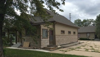 1203 S Topeka St Apartments