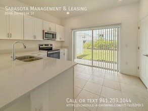 8948 Daybreak St in Sarasota, FL - Building Photo - Building Photo